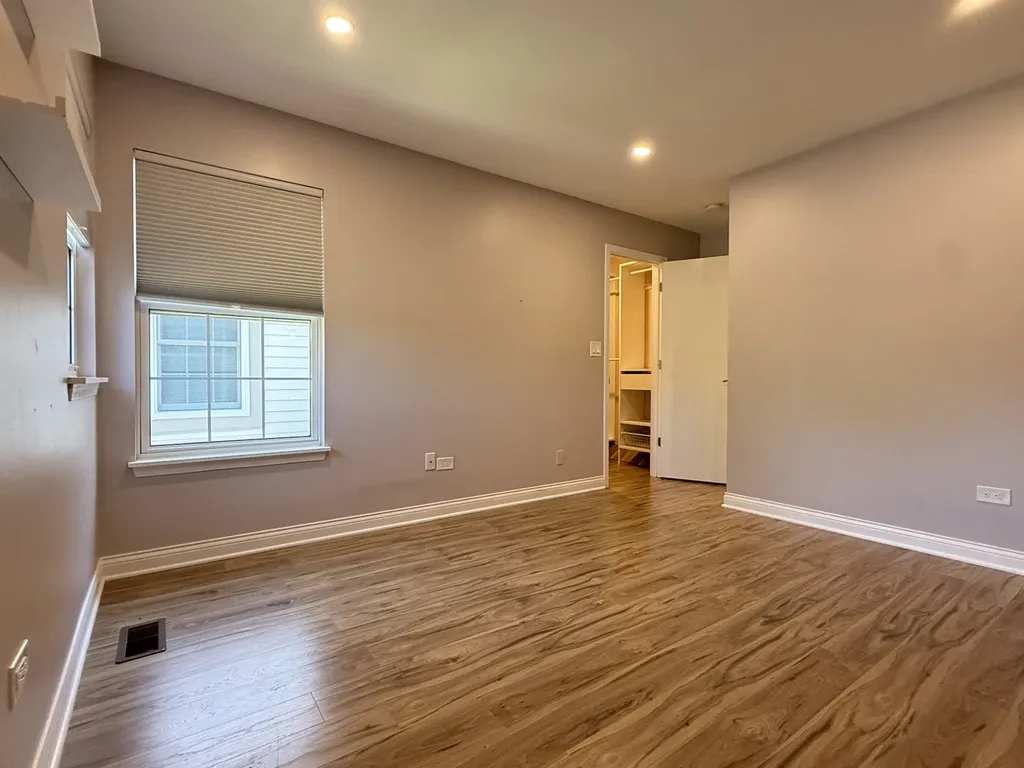 1971 Lilac Court Schaumburg IL 60193