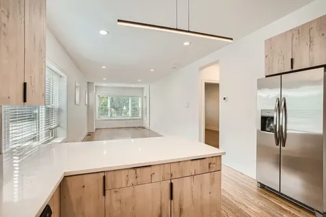 2602 North Springfield Avenue Chicago IL 60647