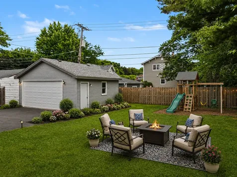 411 North Arlington Heights Road Arlington Heights IL 60004