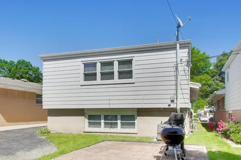 1326 South Dunton Avenue Arlington Heights IL 60005
