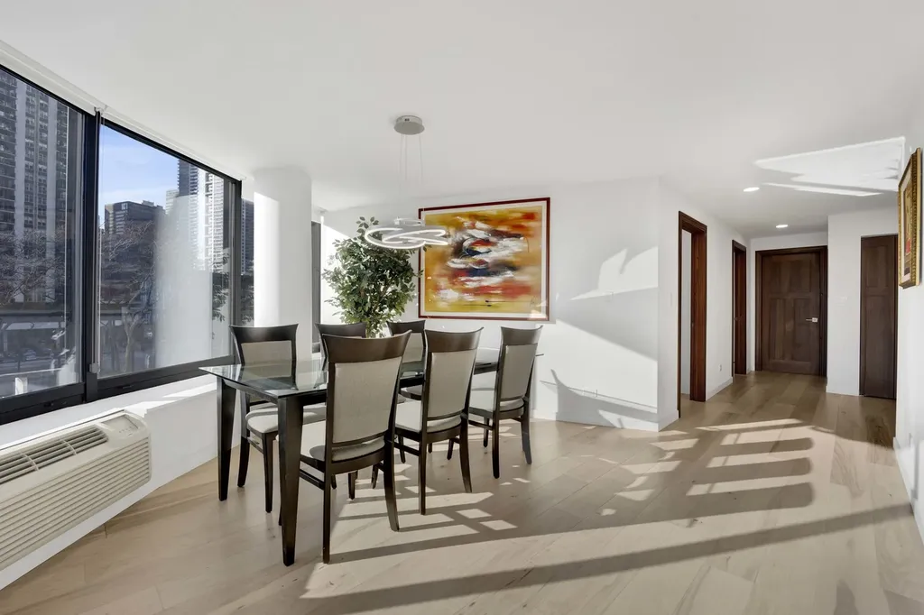 155 North Harbor Drive Chicago IL 60601