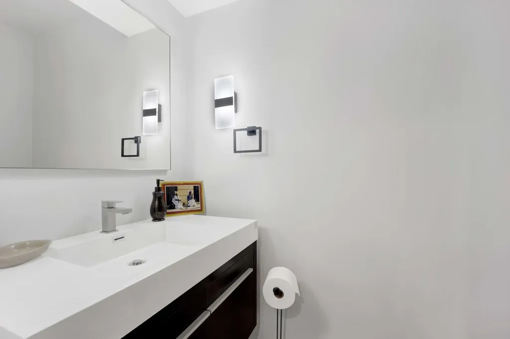 155 North Harbor Drive Chicago IL 60601