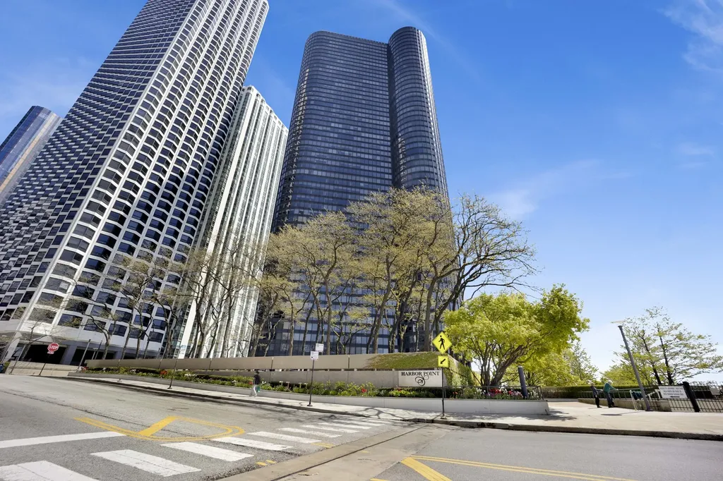 155 North Harbor Drive Chicago IL 60601
