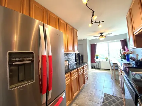 7033 North Kedzie Avenue Chicago IL 60645