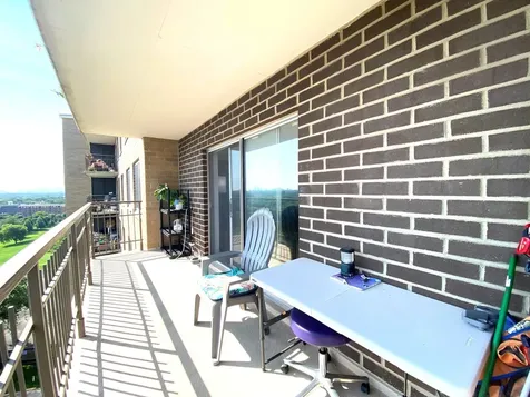 7033 North Kedzie Avenue Chicago IL 60645