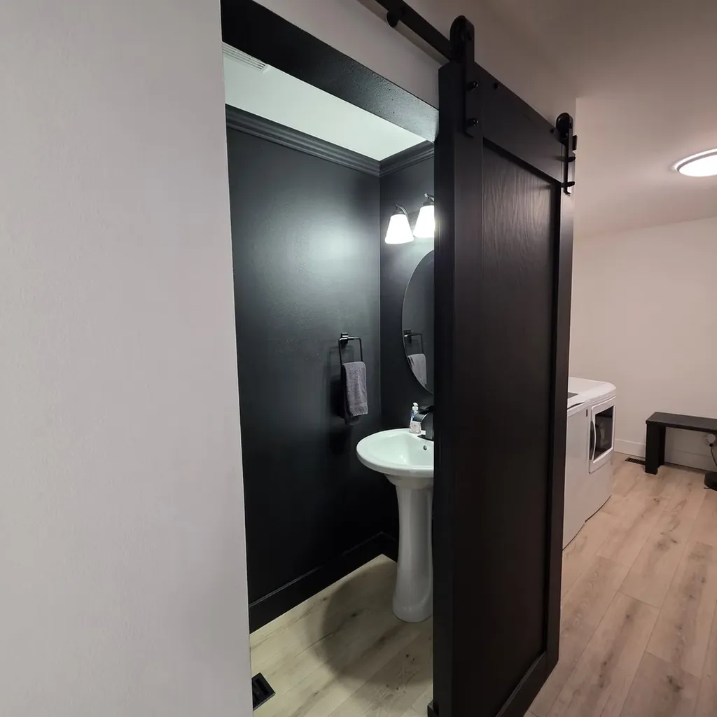 2475 Ridge Avenue Aurora IL 60504