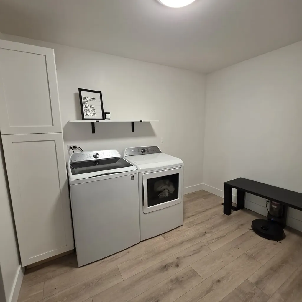 2475 Ridge Avenue Aurora IL 60504
