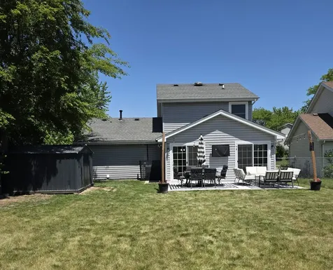 2475 Ridge Avenue Aurora IL 60504