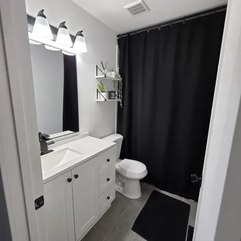 2475 Ridge Avenue Aurora IL 60504
