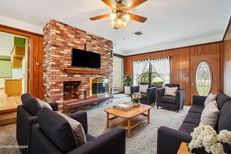 407 Ottawa Street Morris IL 60450