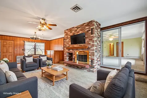 407 Ottawa Street Morris IL 60450