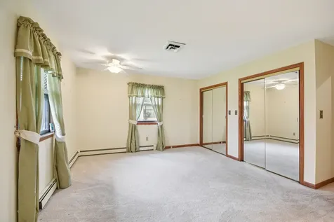 407 Ottawa Street Morris IL 60450