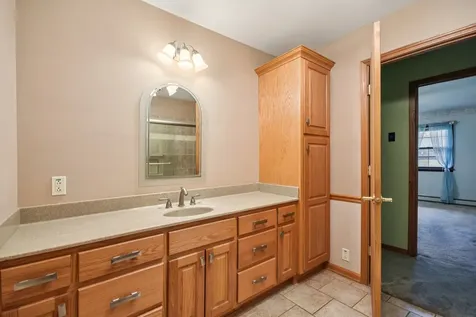 407 Ottawa Street Morris IL 60450