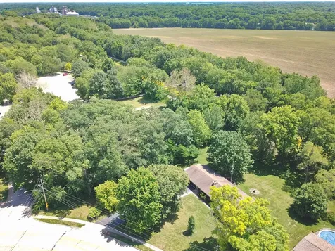 407 Ottawa Street Morris IL 60450