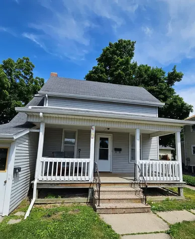 9 North Randolph Street Princeton IL 61356