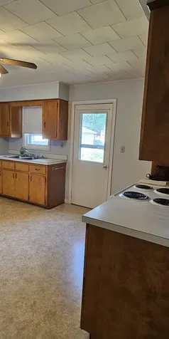 9 North Randolph Street Princeton IL 61356