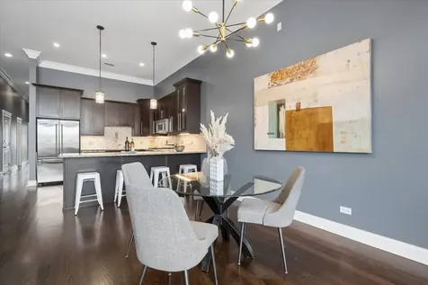 1423 West Belmont Avenue Chicago IL 60657