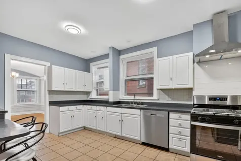 6815 South Crandon Avenue Chicago IL 60649