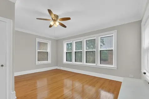 6815 South Crandon Avenue Chicago IL 60649