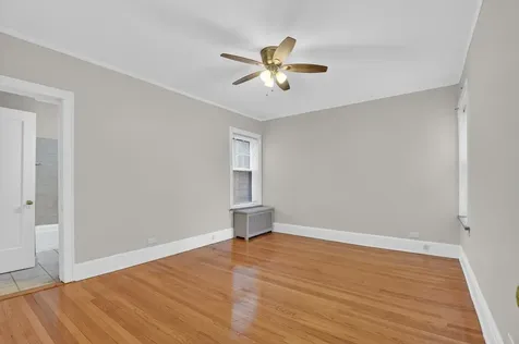 6815 South Crandon Avenue Chicago IL 60649
