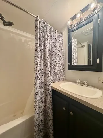 10/162 Woodhaven Sublette IL 61367