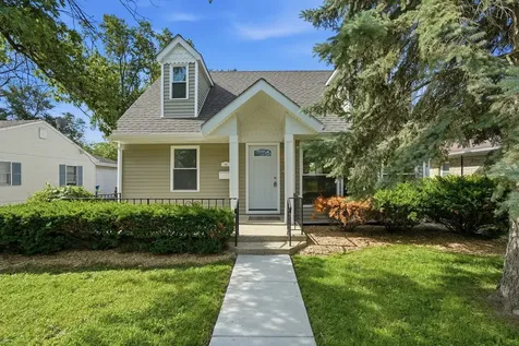 696 1ST Street Crete IL 60417