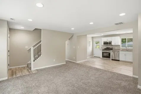 696 1ST Street Crete IL 60417