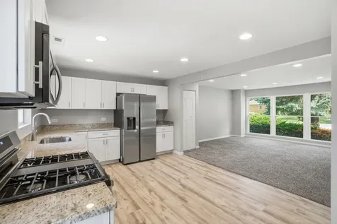 696 1ST Street Crete IL 60417