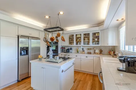 11 Lake View Road Hawthorn Woods IL 60047