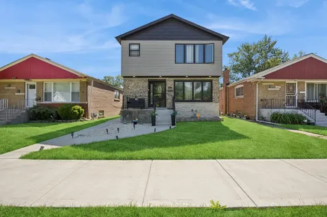 14617 Vine Avenue Harvey IL 60426