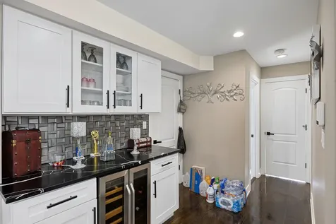14617 Vine Avenue Harvey IL 60426