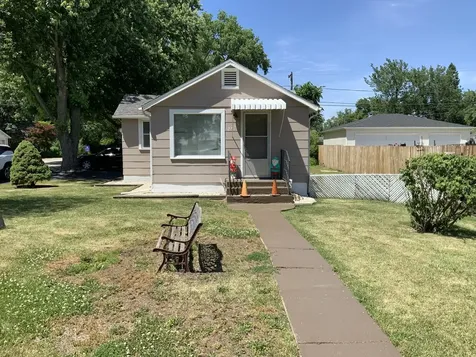 2215 East Washington Street S Joliet IL 60433