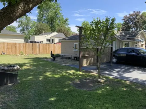 2215 East Washington Street S Joliet IL 60433