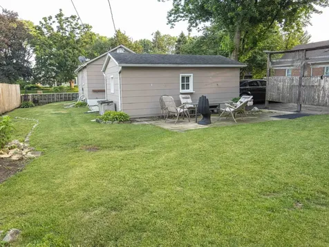 2215 East Washington Street S Joliet IL 60433