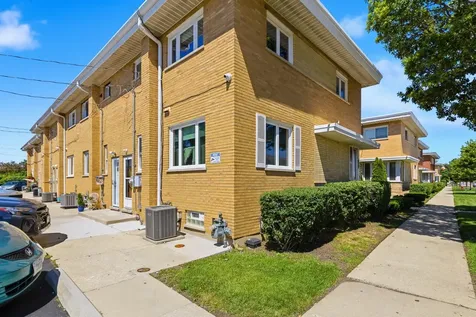 7862 West Lawrence Avenue Norridge IL 60706