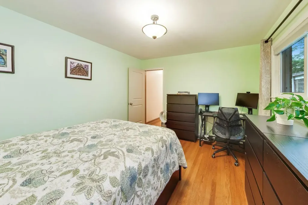 7923 Kolmar Avenue Skokie IL 60076