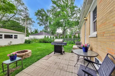 7923 Kolmar Avenue Skokie IL 60076