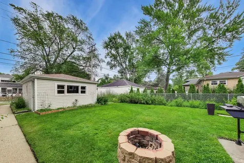 7923 Kolmar Avenue Skokie IL 60076