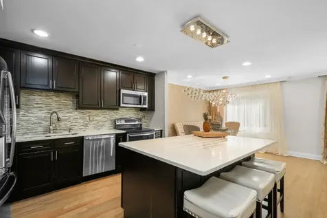409 Mallard Drive Deerfield IL 60015