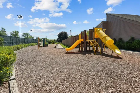409 Mallard Drive Deerfield IL 60015