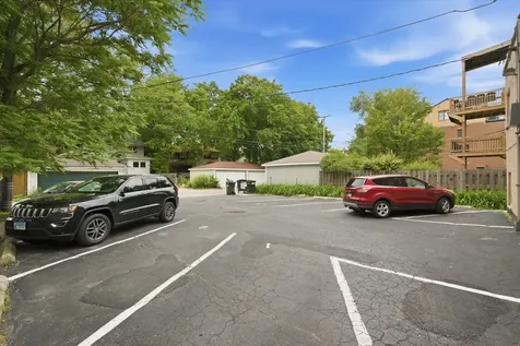 425 South Kenilworth Avenue Oak Park IL 60302