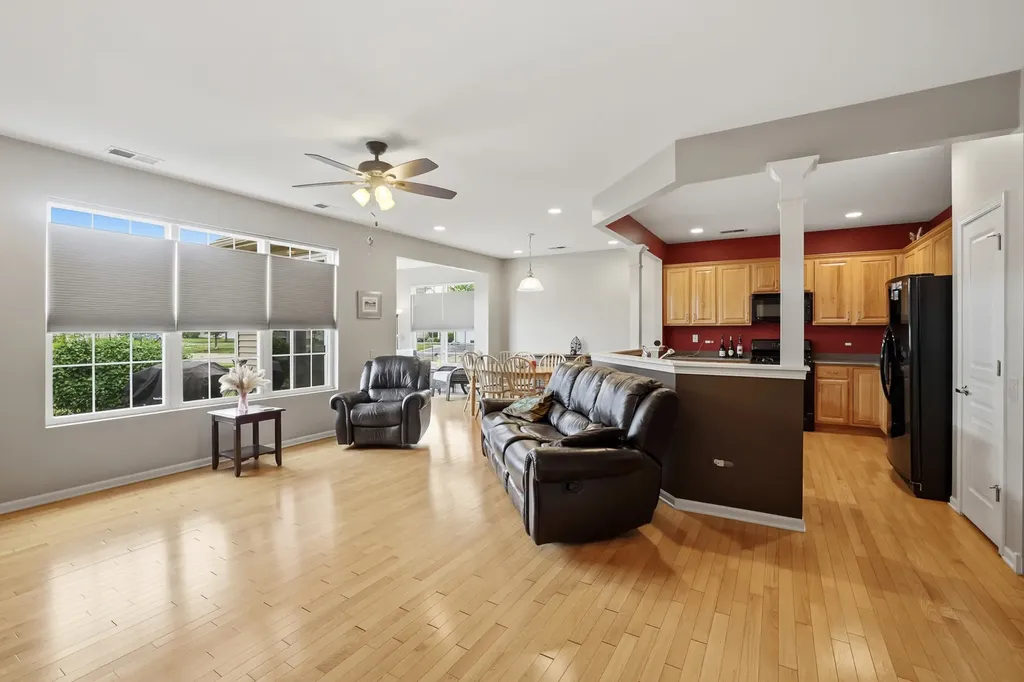 11926 Borhart Drive Huntley IL 60142