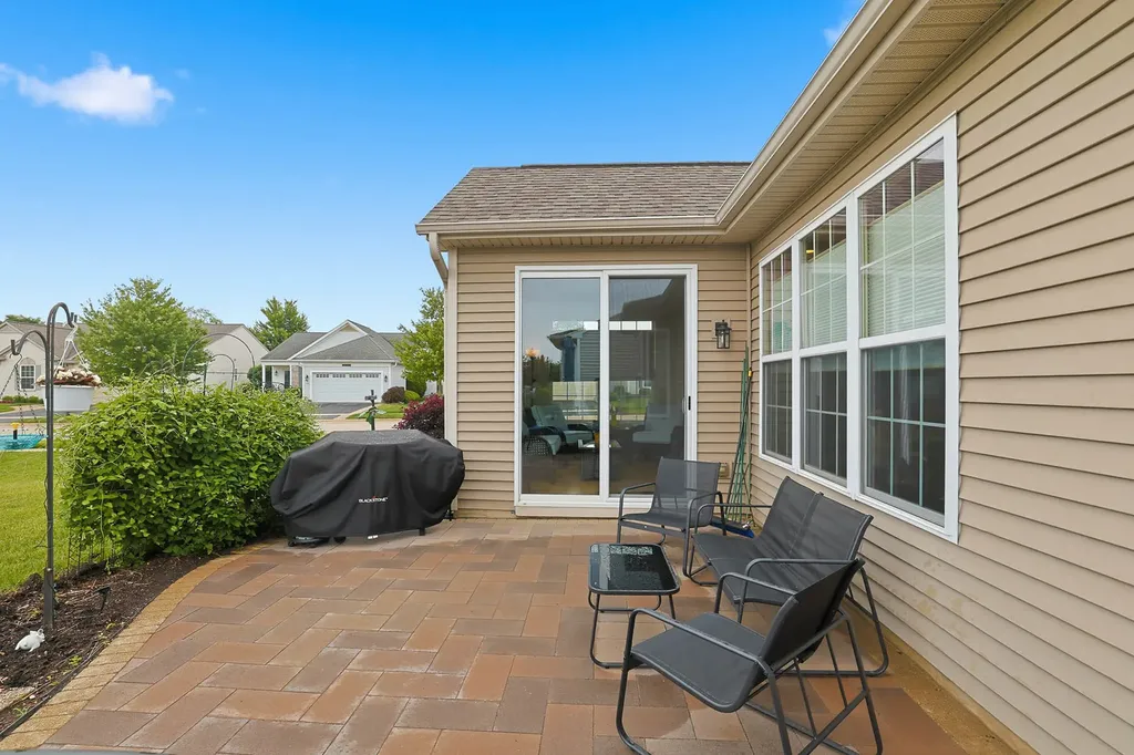 11926 Borhart Drive Huntley IL 60142
