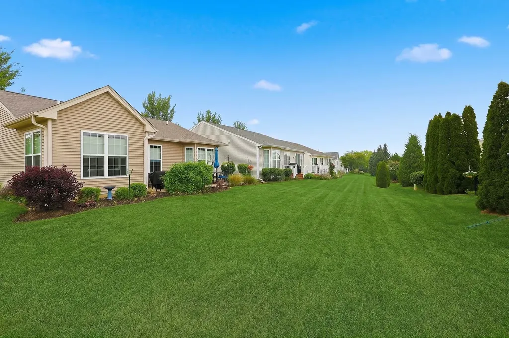 11926 Borhart Drive Huntley IL 60142