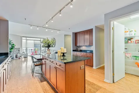 1515 South Prairie Avenue Chicago IL 60605