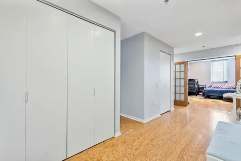 1515 South Prairie Avenue Chicago IL 60605