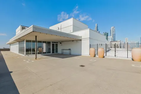 1515 South Prairie Avenue Chicago IL 60605