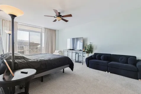 1515 South Prairie Avenue Chicago IL 60605