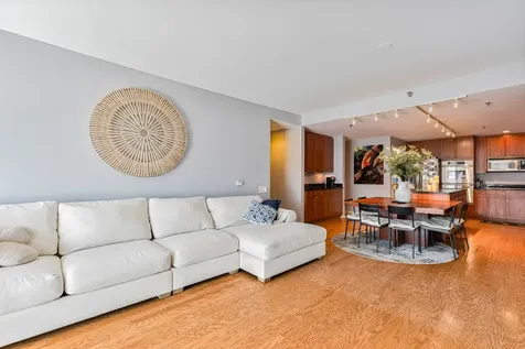 1515 South Prairie Avenue Chicago IL 60605