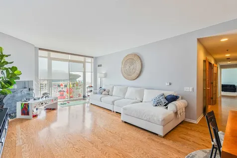 1515 South Prairie Avenue Chicago IL 60605